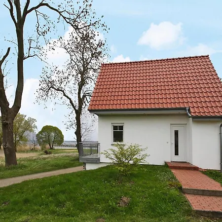 Am Kummerower See, *