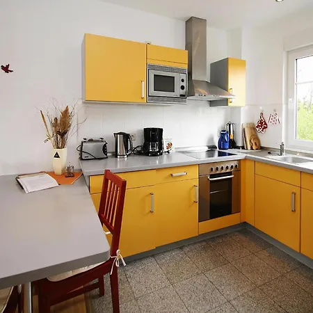 Semesterbostad Am Kummerower See, *