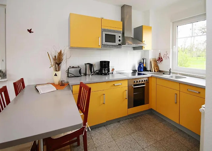 בית נופש Am Kummerower See, *